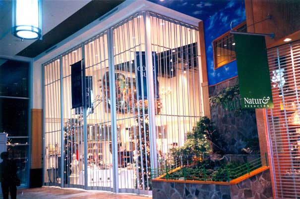 Impact folding door in mall